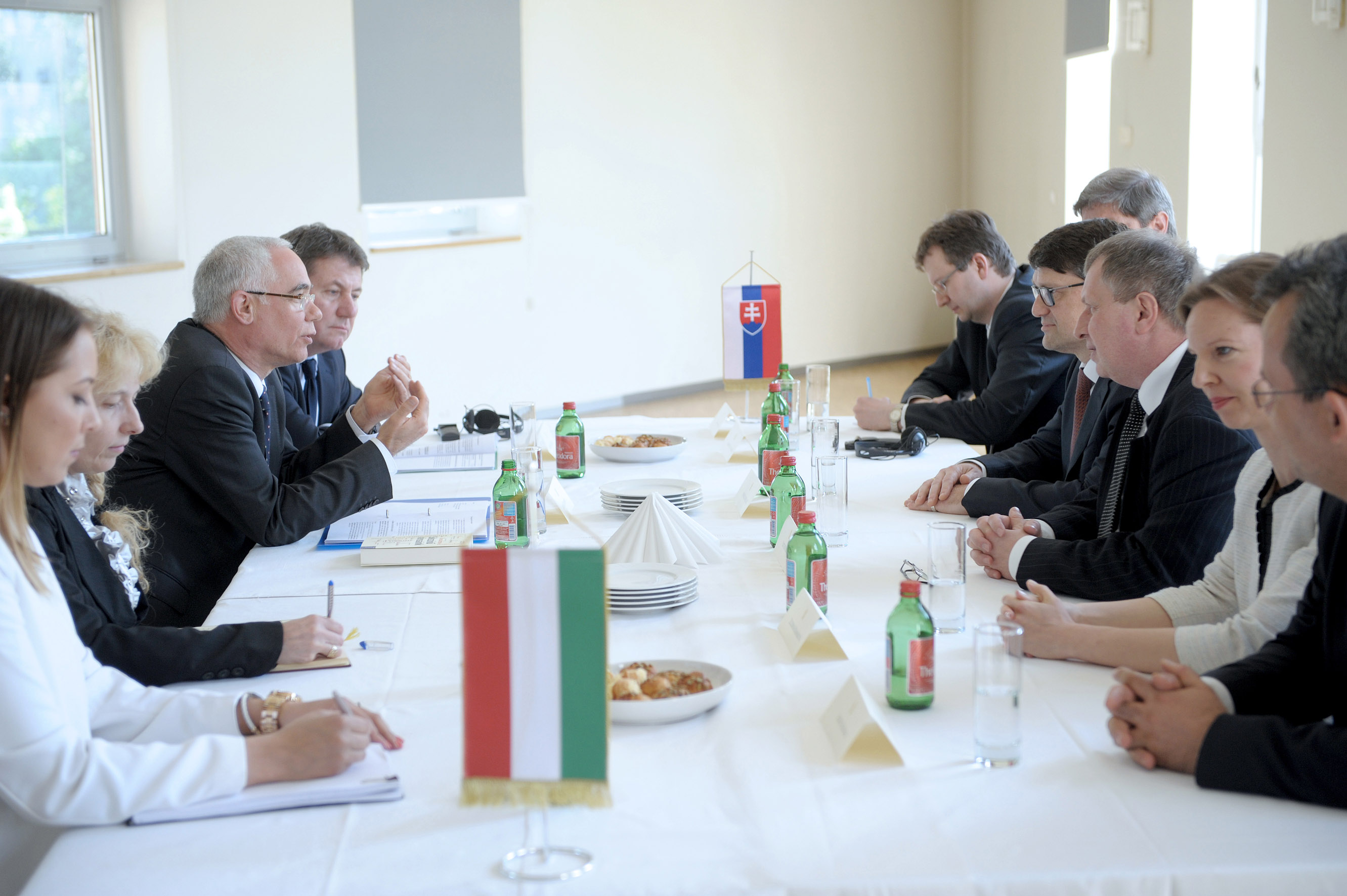 Stretnutie ministra kultúry Slovenskej republiky Mareka Maďariča a ministra Maďarskej republiky pre ľudské zdroje Zoltána Baloga 